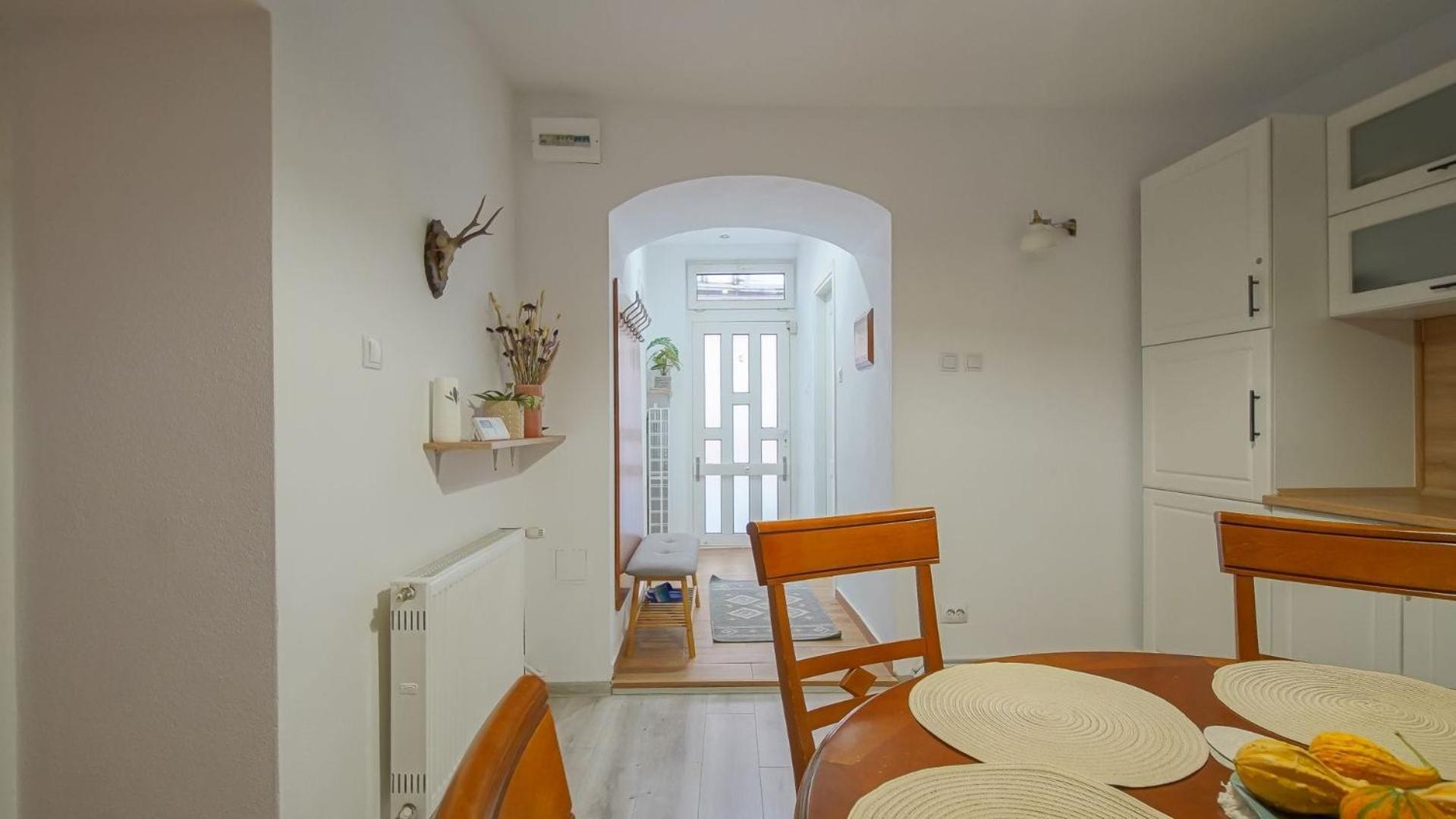 Apartament Old Town-high Hopes No2 *
